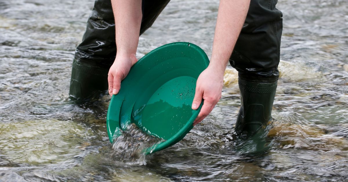 Gold Panning in Nevada