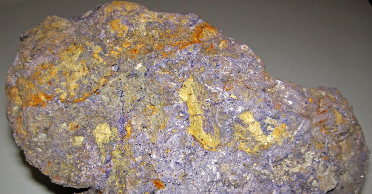 Rockhounding in Mississippi